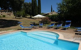 Scappo In Umbria, Casale Monti